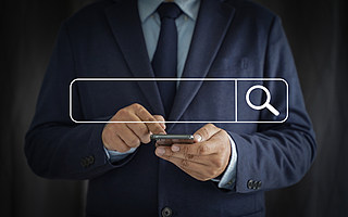 一則震動資本市場的傳言，揭開內容搜索戰場的殘酷真相