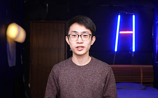 “何同学”到底值多少钱？