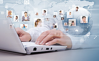 花椒IPO姗姗来迟，泛娱乐直播市场的未来不在出海在线下