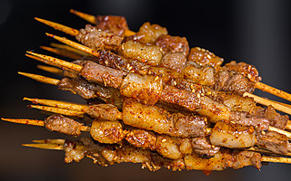 萬店模式下,資本爭相“擼串”