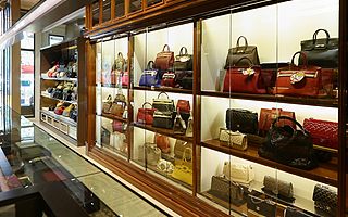 大牌漲價，務實的年輕人轉戰二手奢侈品