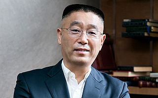 全國人大代表楊鏗：完善相關配套措施，促進中小企業駛入發展“快車道”