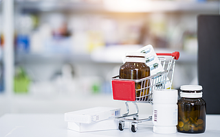 叮當快藥3年虧28億，醫藥電商為何賺錢這么難？