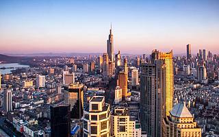 江苏新年立新Flag：到2025年“小巨人”达1500家，单项冠军300家，专精特新超1万家