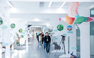 “水”生意加速内卷，饮用水借“真正山泉水”区域破局