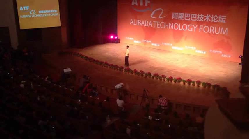 马云给北大学子讲创业：阿里为什么一直不提供班车和宿舍　2014马云最新演讲