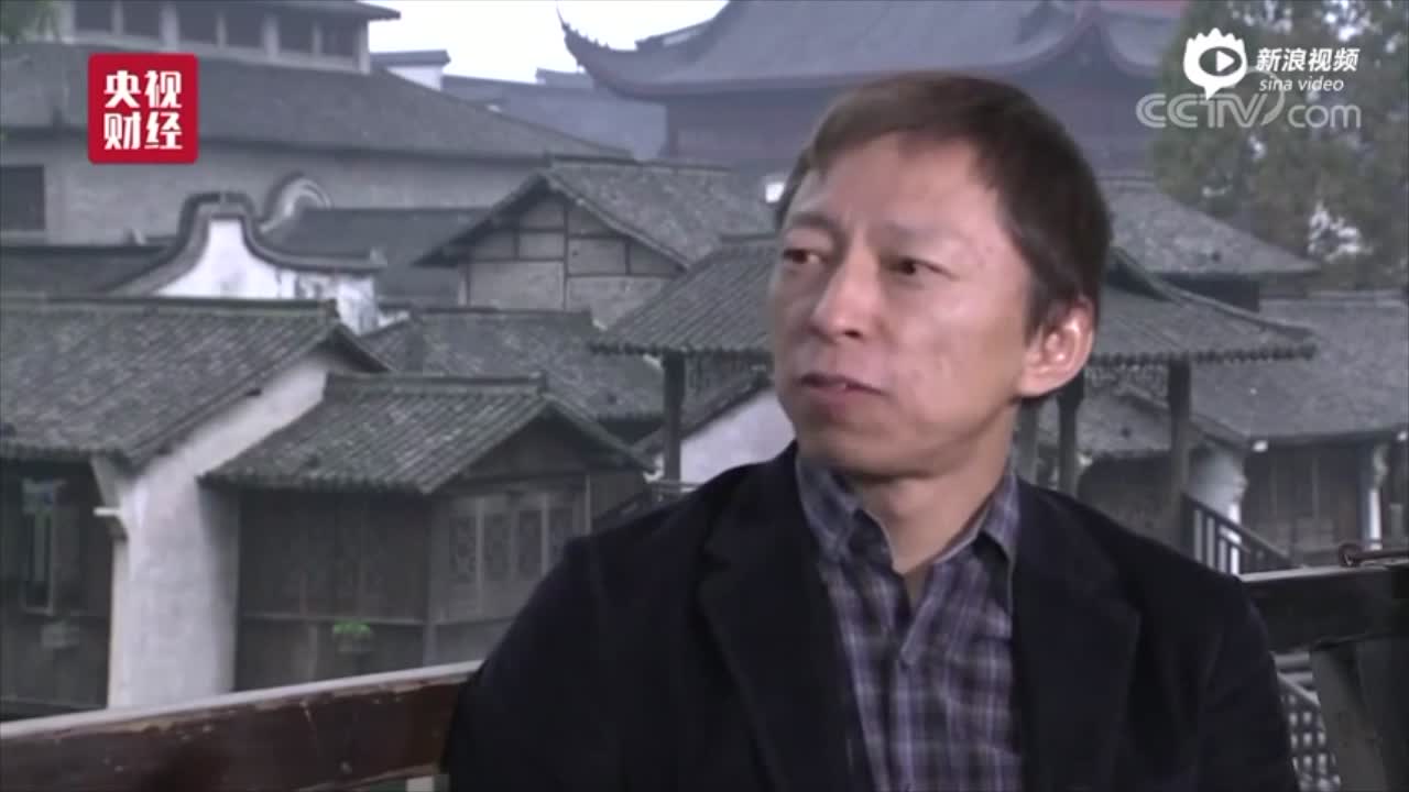 面对央视记者张朝阳坦言中国企业家不敢做重大创新的原因